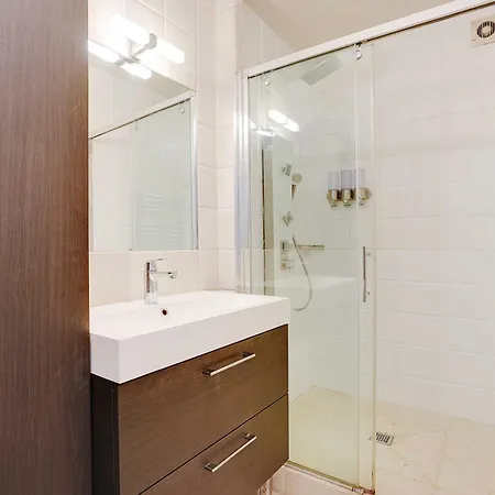 Beautiful 2br-3p- Beaugrenelle Apartment